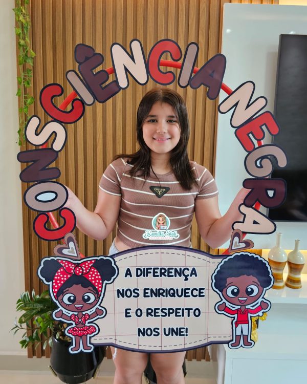Bambolê para foto consciência negra