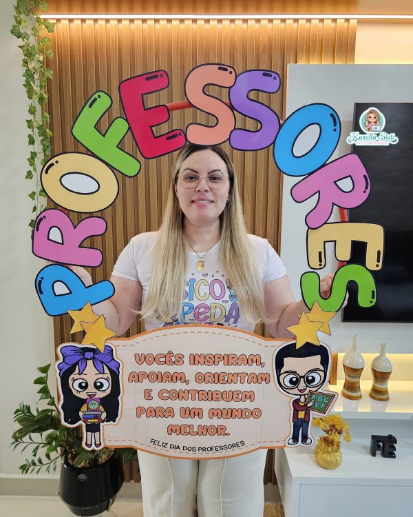 Bambolê para foto dia dos professores