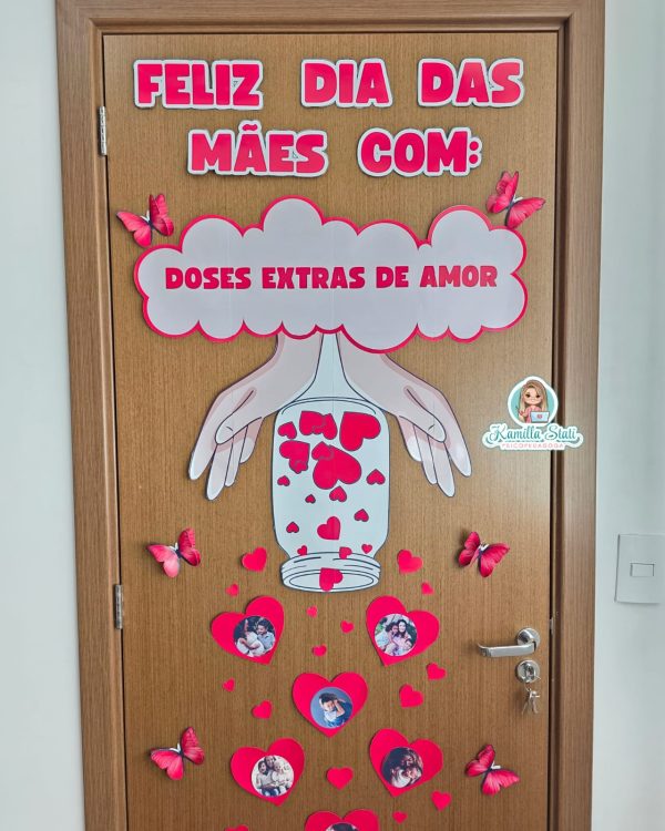 Decoração de porta dia das mães doses extras de amor - Imagem 4