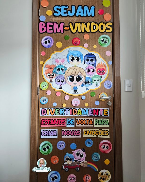 Decoração de porta volta às aulas divertidamente - Imagem 2