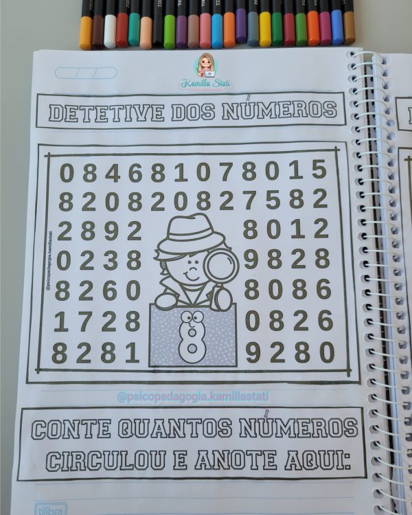 Detetive dos números preto e branco