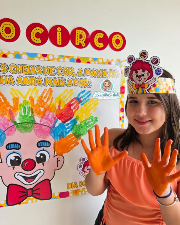Mural das mãozinhas dia do circo - Imagem 4