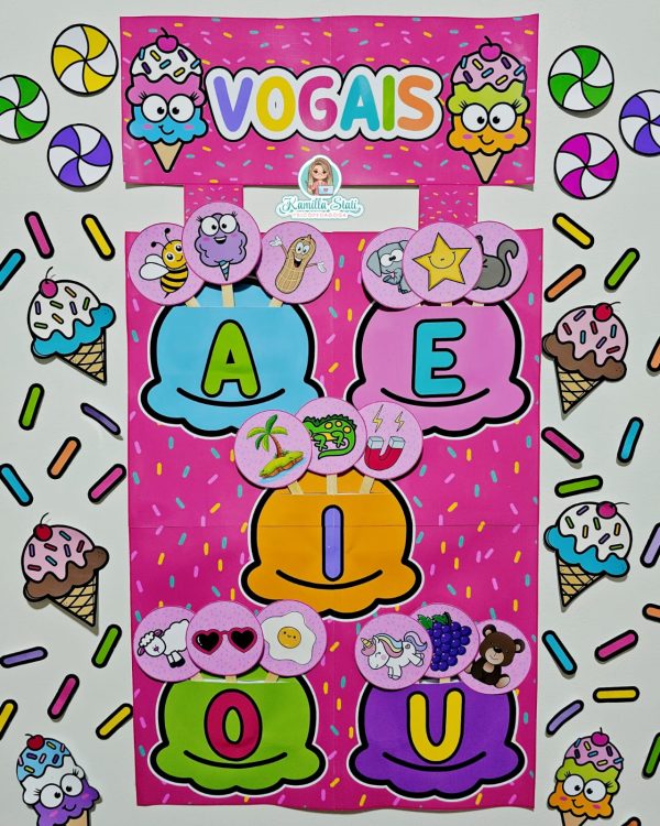 Vogais de parede doce aventura