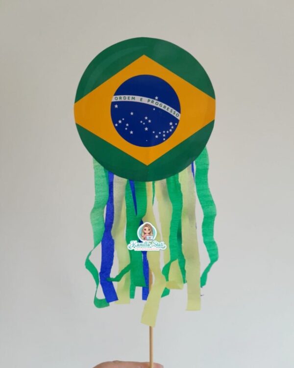 Palitoche bandeira do Brasil com crepom - Imagem 3