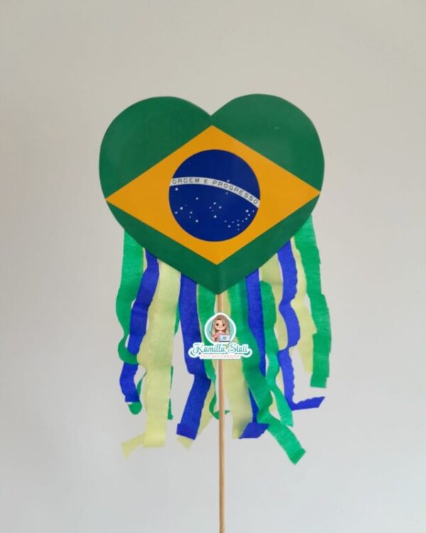 Palitoche bandeira do Brasil com crepom - Imagem 4