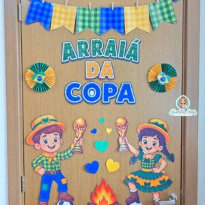 Decoração de porta: festa junina copa do mundo